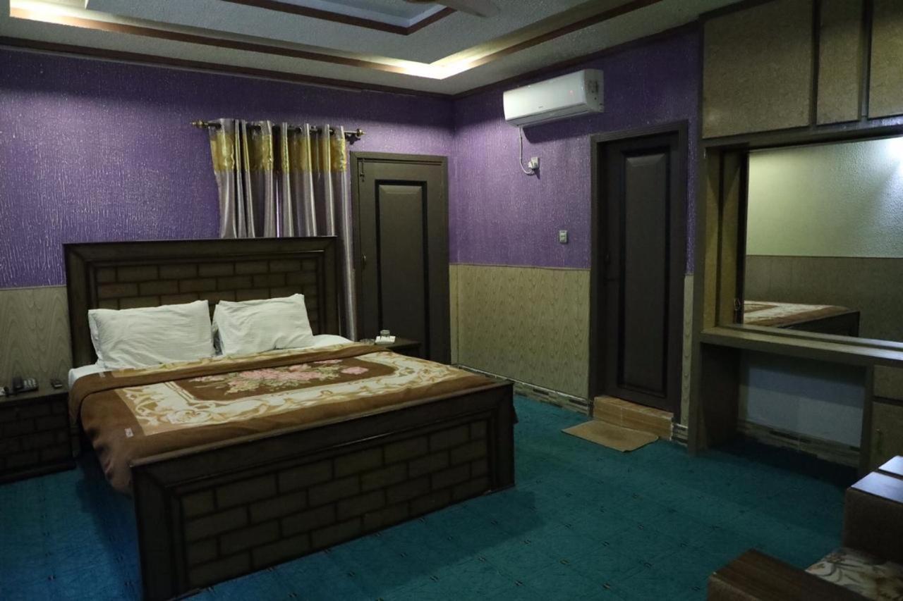 Manama Hotel Ijp Rawalpindi Buitenkant foto